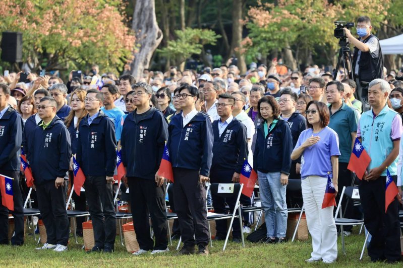 國慶升旗首移澄清湖舉行　陳其邁：球場變公園！70公頃果嶺秘境全民共享