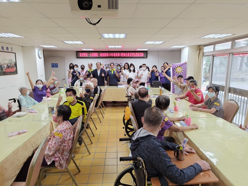 美好生活從「齒」開始，佳里榮家與小港醫院、敏惠護專辦理長輩口腔衛生教育