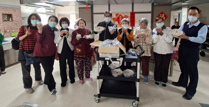 佳里榮家馬年納福 手作雙糕迎春年味暖心傳祝福