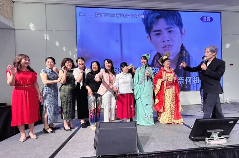 「越時空秀古今風華 」群英遊養多元交流協會推名人典範 廣受好評