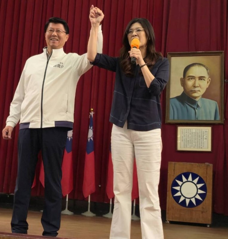 鄭麗文主席:給謝龍介四年，還台南乾淨與光明!