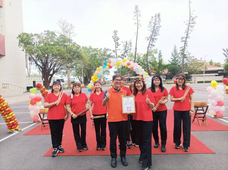 佳里榮家43週年家慶暨住民才藝競賽 園遊會及闖關活動熱鬧滾滾