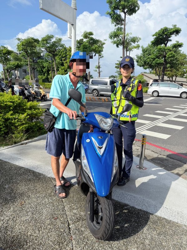 【烈日下推車急送母就醫！暖警火速救援解燃眉之急】