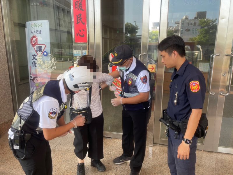 【警徽下的溫柔  一心暖警守護每一刻】