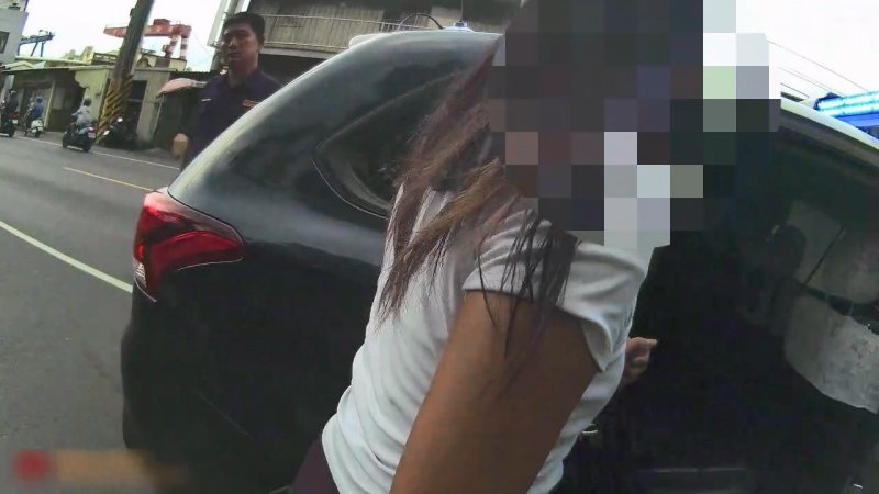 「那是我妹妹啦！」詐欺通緝女狂裝姊姊 鷹眼警一句靈魂拷問秒認栽