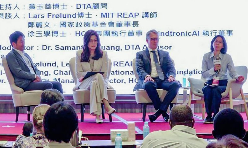 鄭麗文主席：將提出AI政策與法令環境白皮書  讓AI成果全民共享　打造下一代「護國神山群」
