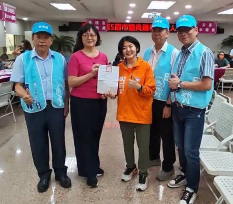 鳳山ㄟ查某子鄭安秝 真愛您 鄭安秝完成登記了！