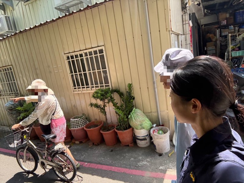 【老伴等嘸人急報警！八旬翁買飯迷途2小時　警靠定位20分尋回】