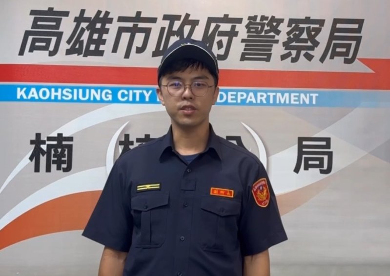 網傳中秋施放煙火影片　楠梓警將調閱監視器追查  籲民眾勿於道路施放煙火　以免危及人車安全