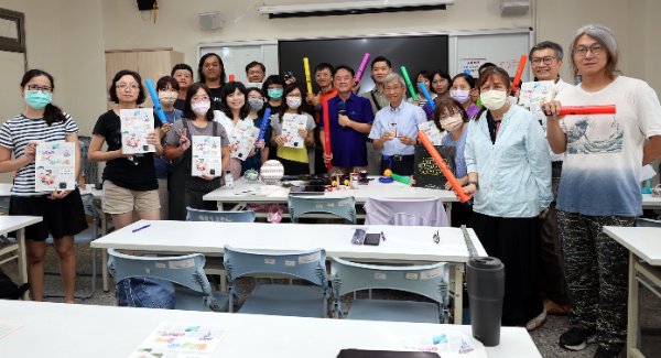 高雄市啟動中小學教師科普精進研習，強化探究式教學，力促科學教育深耕